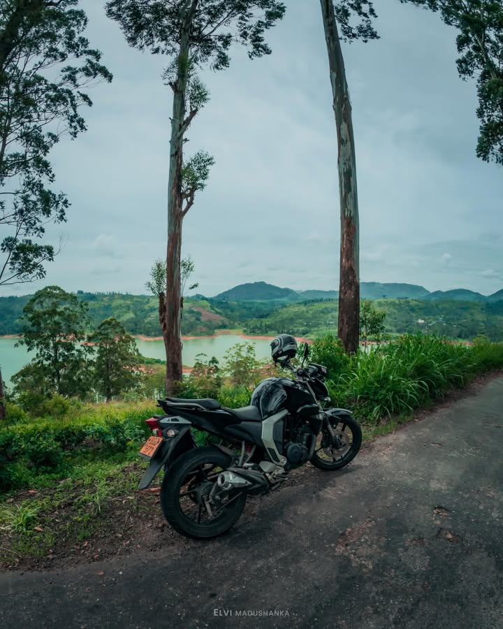 මස්කෙළිය තේ වතු මැද්දෙන් හැටන් වලට