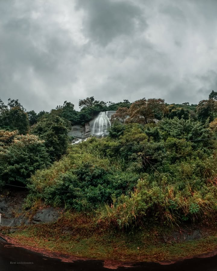 දේතිරි ඇල්ල