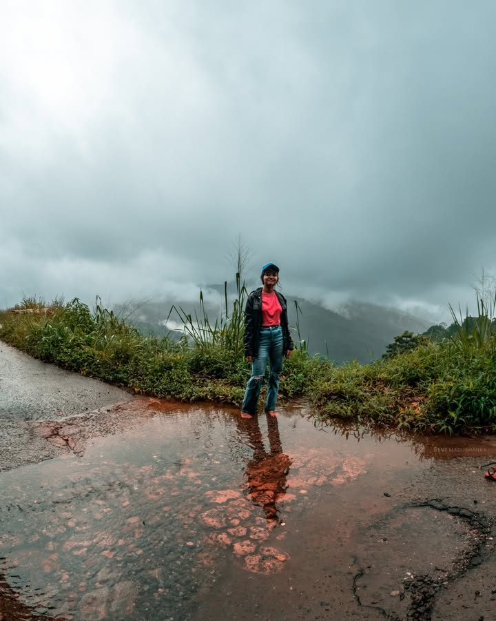 දේදුගල විව් පොයින්ට් (පැලම්පිටිය විව් පොයින්ට් එක) එකට යන අතුරා තුර