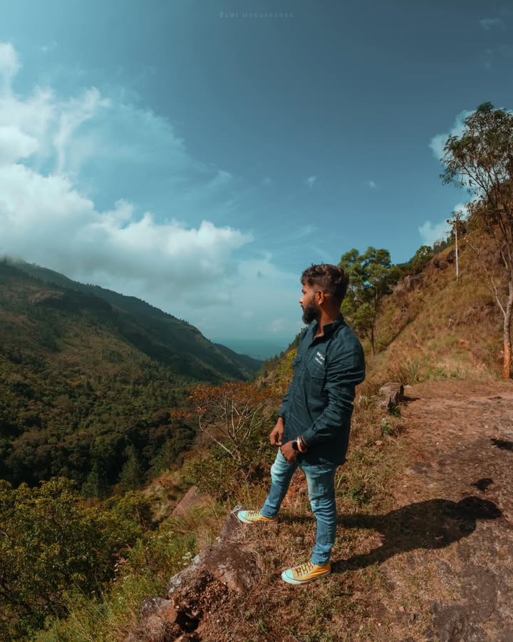 බේකර්ස් බෙන්ඩ් එකට යන පාර හම්බෙන ලස්සන වංගුවක්.