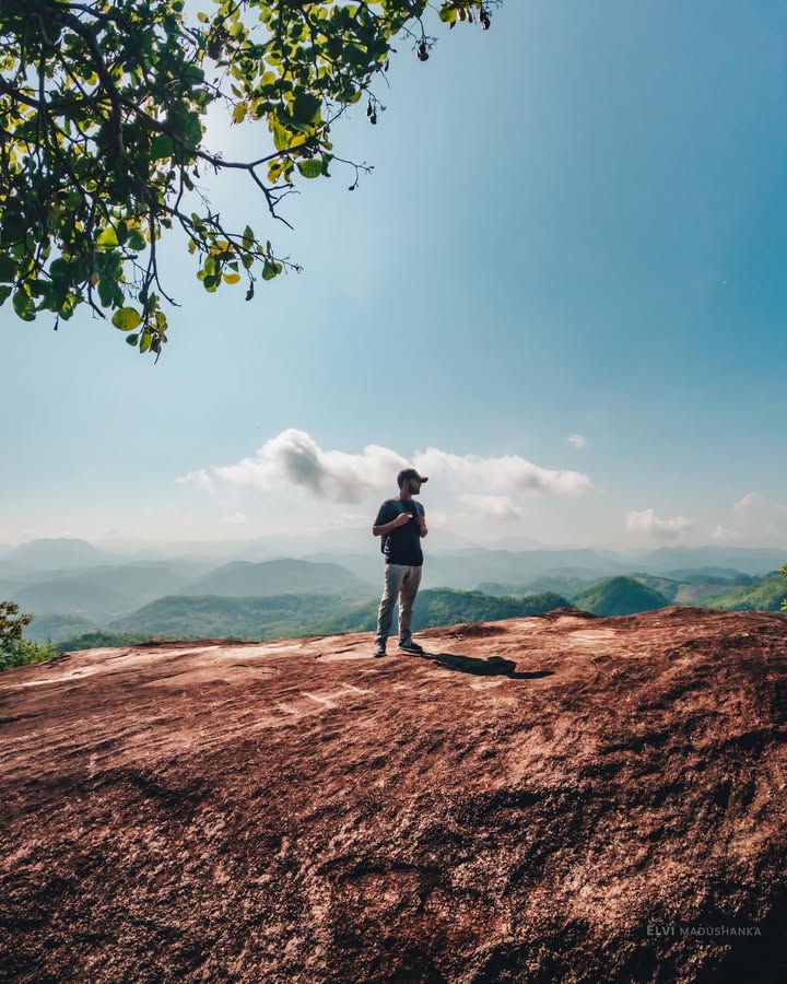 yakahatuwa කන්ද උඩ