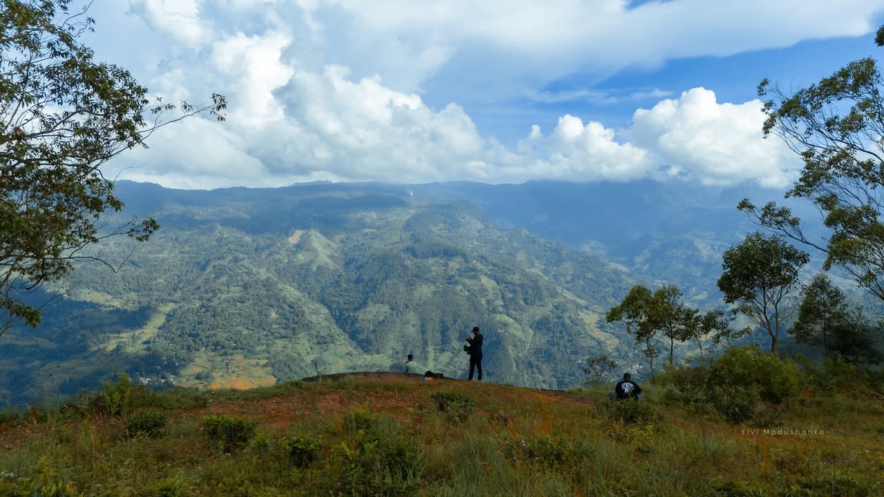 Eastland View Point එකට පහලින් තියෙන පුංචි ලෝකාන්තය