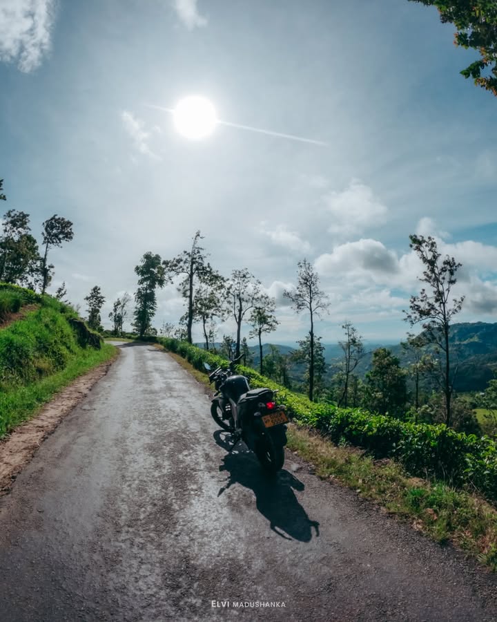 හුලන් වංගුවට යන පාර දිගේ
